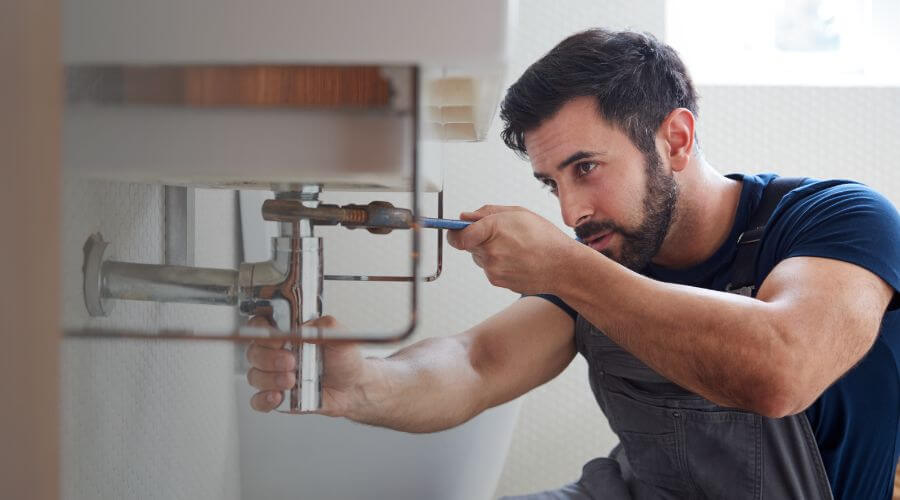 Local water heater installation in Palmer, IL